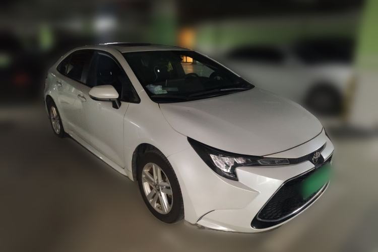 Used Toyota Levin 2021 185T CVT Luxury Edition Front Right 45 Deg