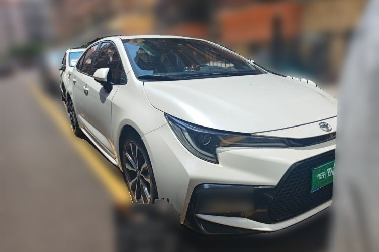 Used Toyota Levin 2021 185T CVT Sport Edition Front Right 45 Deg