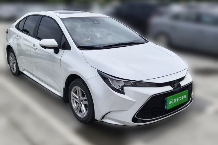 Used Toyota Levin 2021 185T CVT Luxury Edition Front Right 45 Deg