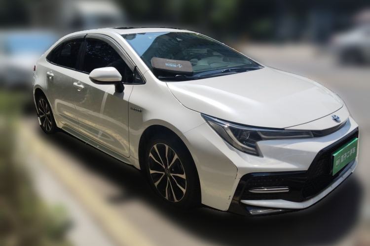 Used Toyota Levin 2021 Dual-Motor 1.8H E-CVT Sport Edition Front Right 45 Deg
