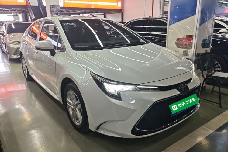 Used Toyota Levin 2021 185T CVT Luxury Edition Front Right 45 Deg