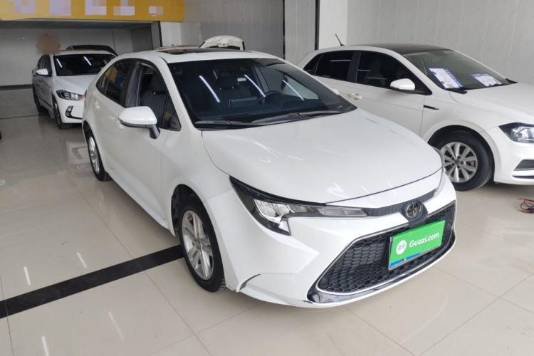 Used Toyota Levin 2021 185T CVT Luxury Edition Front Right 45 Deg