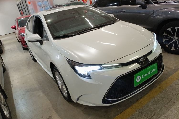 Used Toyota Levin 2021 185T CVT Luxury Edition Front Right 45 Deg
