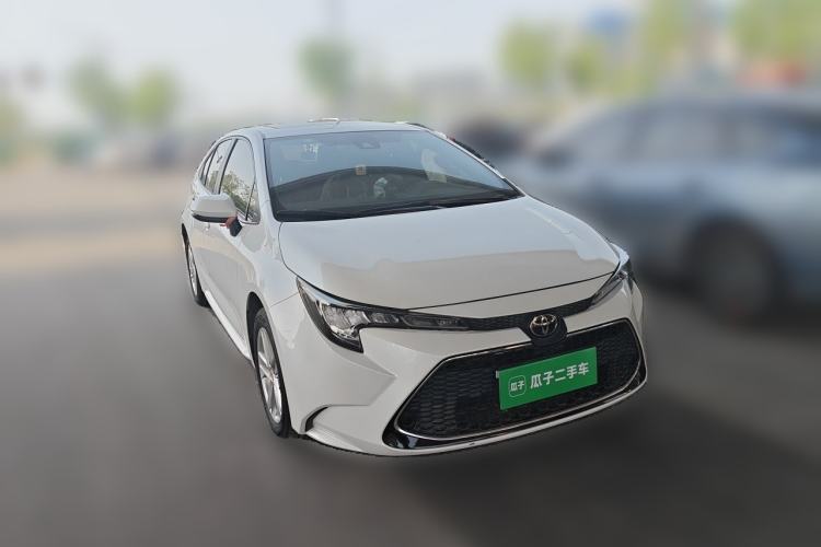 Used Toyota Levin 2021 185T CVT Luxury Edition Front Right 45 Deg