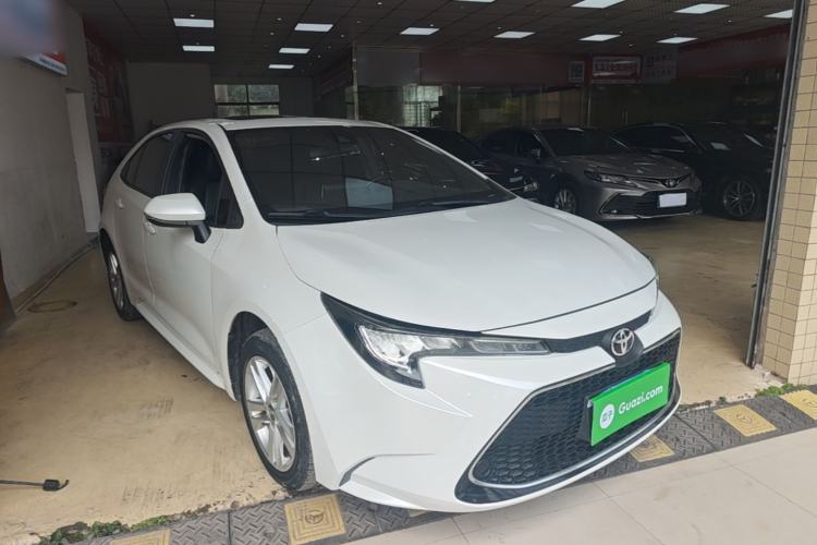 Used Toyota Levin 2021 185T CVT Luxury Edition Front Right 45 Deg