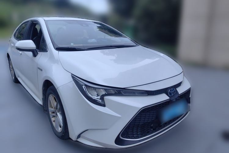 Used Toyota Levin 2021 Dual-Engine 1.8H E-CVT Luxury Edition Front Right 45 Deg
