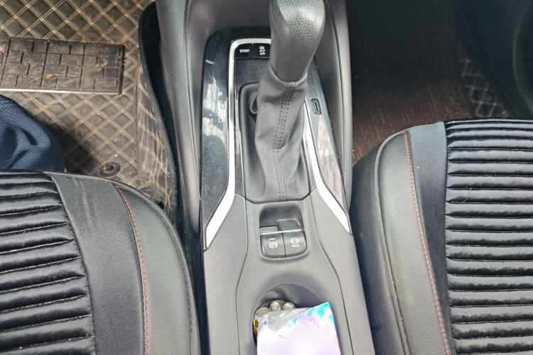 Used Toyota Levin 2021 185T CVT Luxury Edition Gear Lever