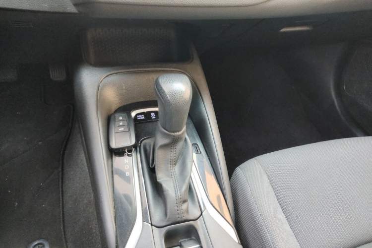 Used Toyota Levin 2021 Dual-Motor 1.8H E-CVT Progressive Edition Gear Lever