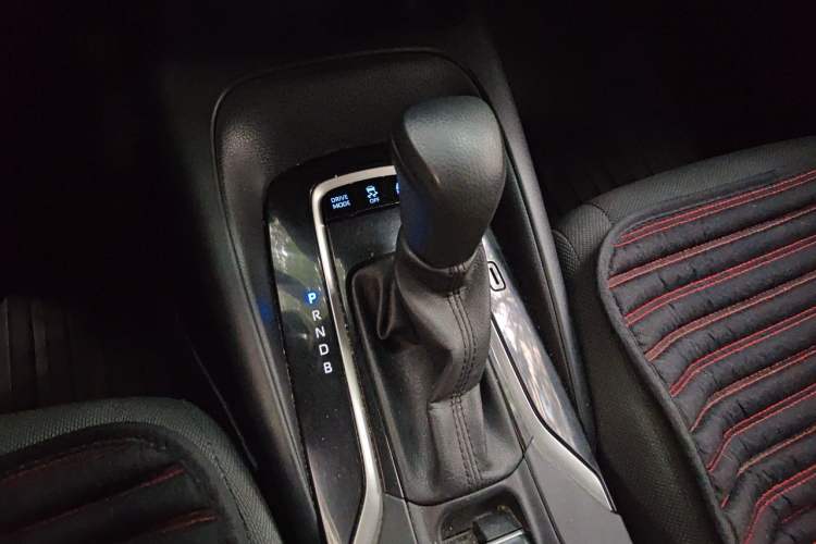 Used Toyota Levin 2021 Dual-Motor 1.8H E-CVT Leading Edition Gear Lever