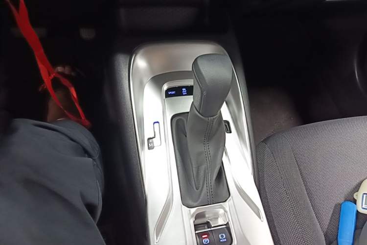 Used Toyota Levin 2021 185T CVT Entry-Level Version Gear Lever