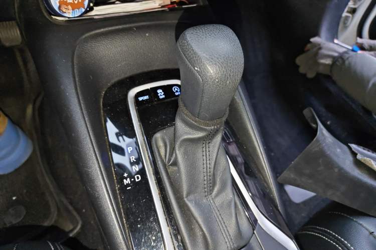 Used Toyota Levin 2021 185T CVT Luxury Edition Gear Lever