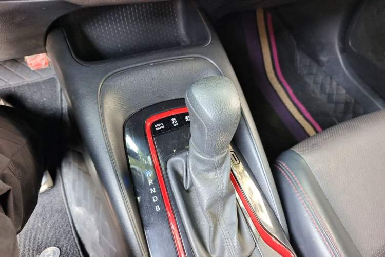 Used Toyota Levin 2021 Dual-Motor 1.8H E-CVT Sport Edition Gear Lever