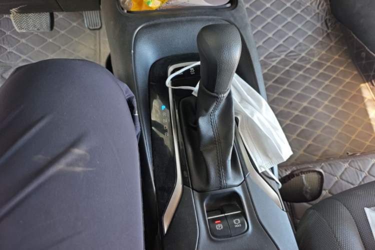 Used Toyota Levin 2021 Dual-Motor 1.8H E-CVT Leading Edition Gear Lever