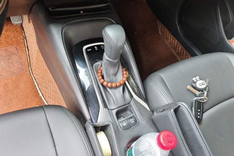 Used Toyota Levin 2021 185T CVT Luxury Edition Gear Lever