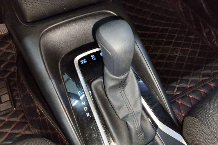 Used Toyota Levin 2021 Dual-Engine 1.8H E-CVT Luxury Edition Gear Lever