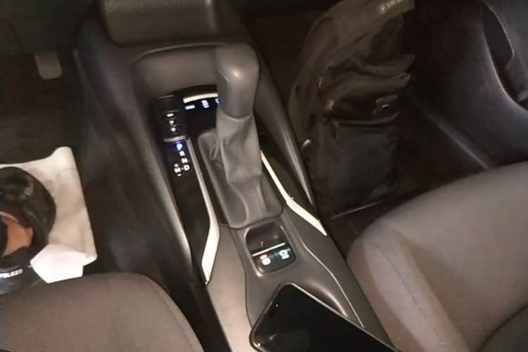 Used Toyota Levin 2021 185T CVT Luxury Edition Gear Lever