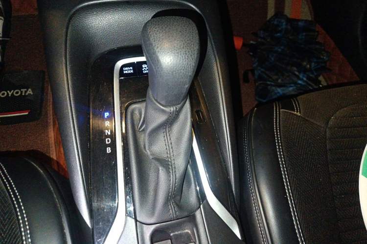 Used Toyota Levin 2021 Dual-Engine 1.8H E-CVT Luxury Edition Gear Lever