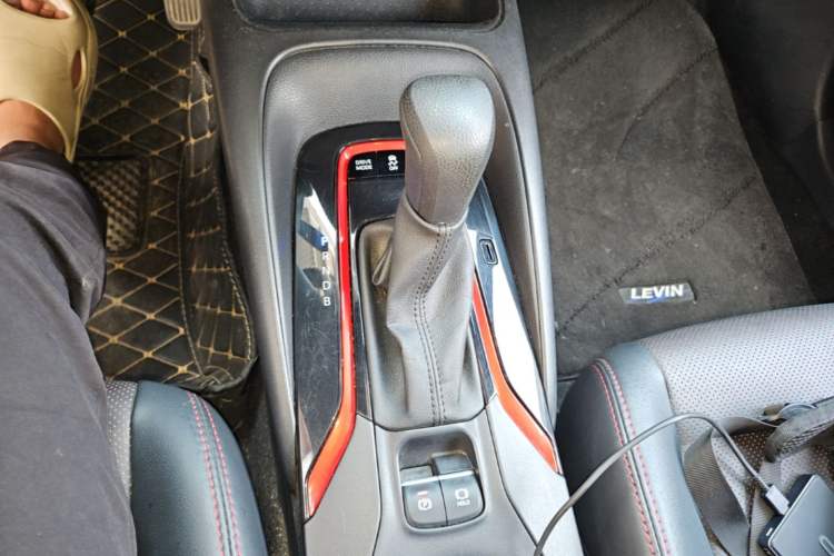 Used Toyota Levin 2021 Dual-Motor 1.8H E-CVT Sport Edition Gear Lever