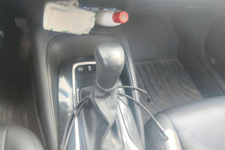 Used Toyota Levin 2021 Dual-Motor 1.8H E-CVT Leading Edition Gear Lever