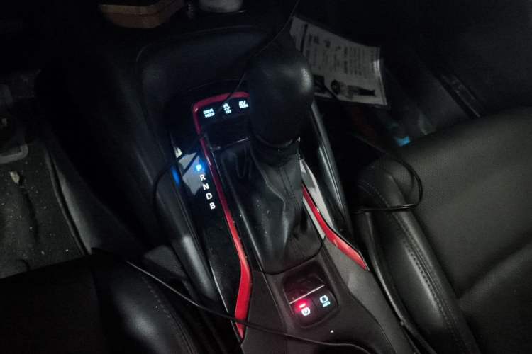 Used Toyota Levin 2021 Dual-Motor 1.8H E-CVT Sport Edition Gear Lever