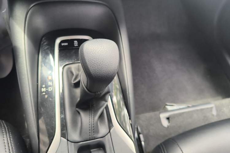 Used Toyota Levin 2021 TNGA 1.5L CVT Entry-Level Model Gear Lever