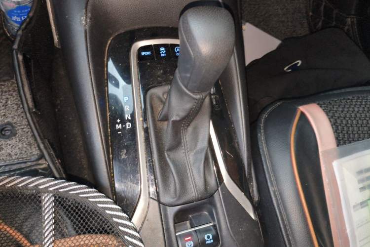 Used Toyota Levin 2021 185T CVT Luxury Edition Gear Lever