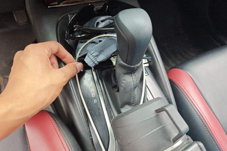 Used Toyota Levin 2021 Dual-Motor 1.8H E-CVT Leading Edition Gear Lever