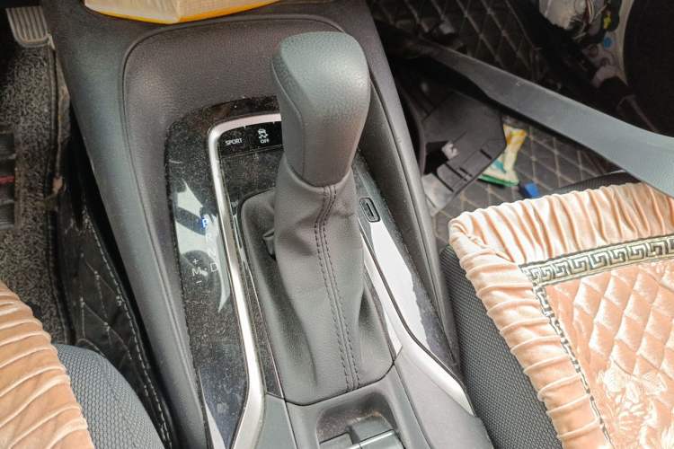 Used Toyota Levin 2021 185T CVT Luxury Edition Gear Lever
