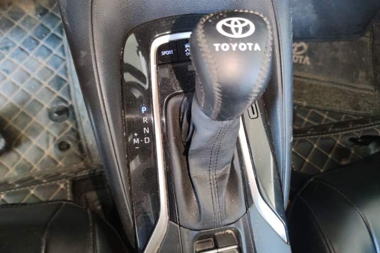 Used Toyota Levin 2021 185T CVT Luxury Edition Gear Lever