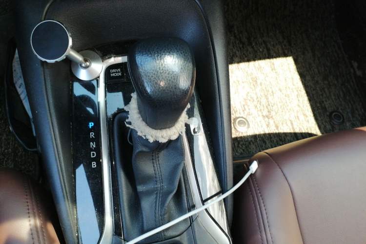 Used Toyota Levin 2021 Dual-Engine 1.8H E-CVT Luxury Edition Gear Lever