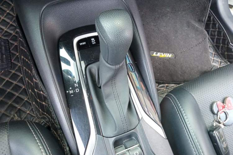 Used Toyota Levin 2021 185T CVT Luxury Edition Gear Lever