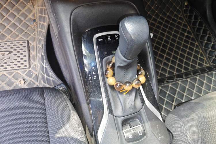 Used Toyota Levin 2021 185T CVT Luxury Edition Gear Lever