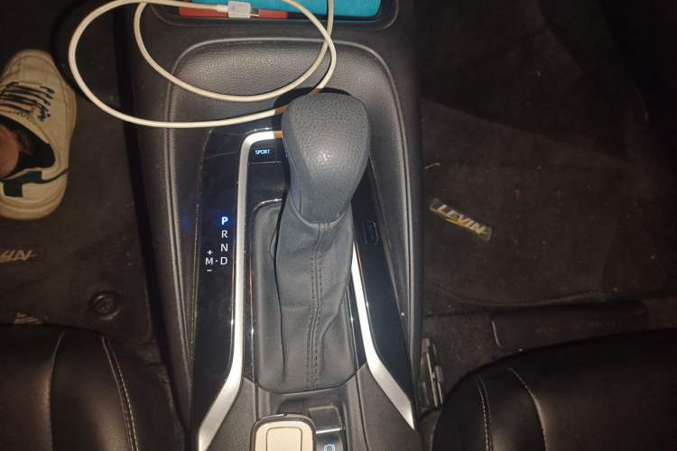 Used Toyota Levin 2021 185T CVT Luxury Edition Gear Lever