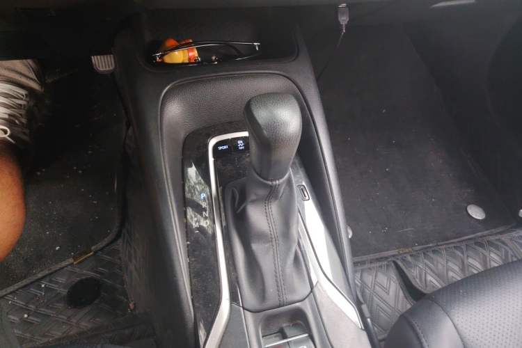 Used Toyota Levin 2021 185T CVT Luxury Edition Gear Lever