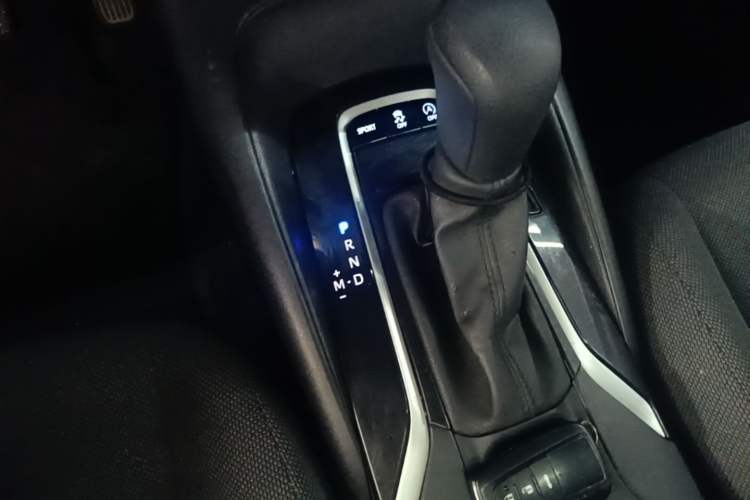Used Toyota Levin 2021 185T CVT Luxury Edition Gear Lever