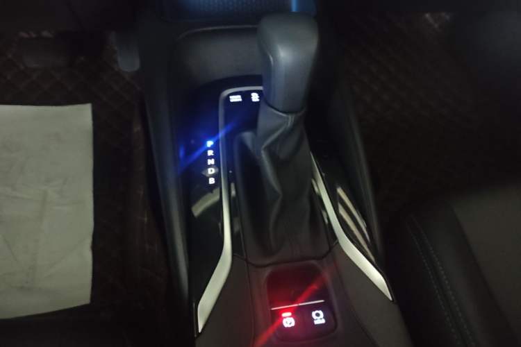 Used Toyota Levin 2021 Dual-Engine 1.8H E-CVT Luxury Edition Gear Lever