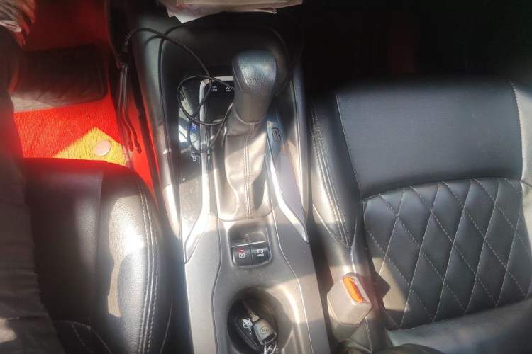 Used Toyota Levin 2021 Dual-Engine 1.8H E-CVT Luxury Edition Gear Lever