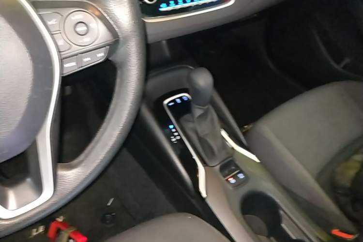 Used Toyota Levin 2021 185T CVT Luxury Edition Gear Lever