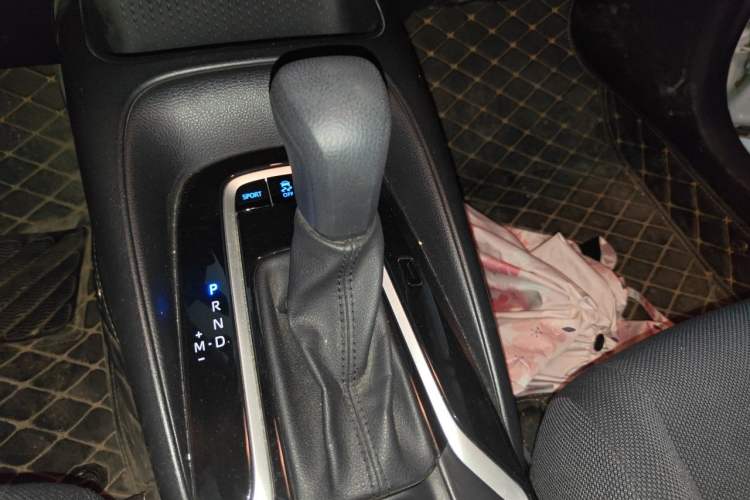Used Toyota Levin 2021 185T CVT Luxury Edition Gear Lever