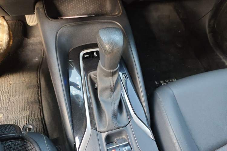 Used Toyota Levin 2021 2.0L Luxury Edition Gear Lever