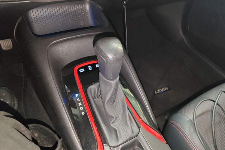 Used Toyota Levin 2021 Dual-Motor 1.8H E-CVT Sport Edition Gear Lever