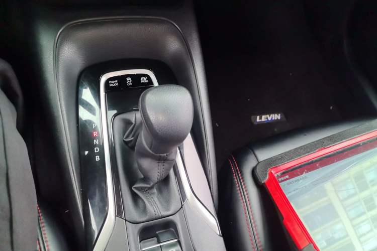 Used Toyota Levin 2021 Dual-Motor 1.8H E-CVT Leading Edition Gear Lever