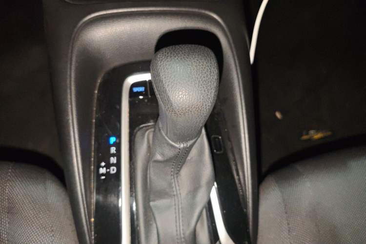 Used Toyota Levin 2021 185T CVT Luxury Edition Gear Lever