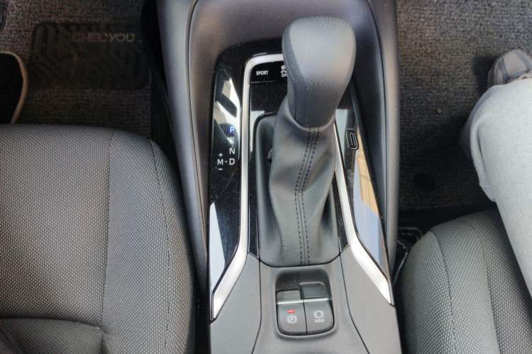 Used Toyota Levin 2021 185T CVT Luxury Edition Gear Lever