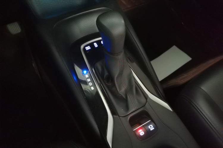 Used Toyota Levin 2021 Dual-Motor 1.8H E-CVT Progressive Edition Gear Lever