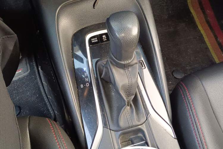Used Toyota Levin 2021 Dual-Motor 1.8H E-CVT Progressive Edition Gear Lever