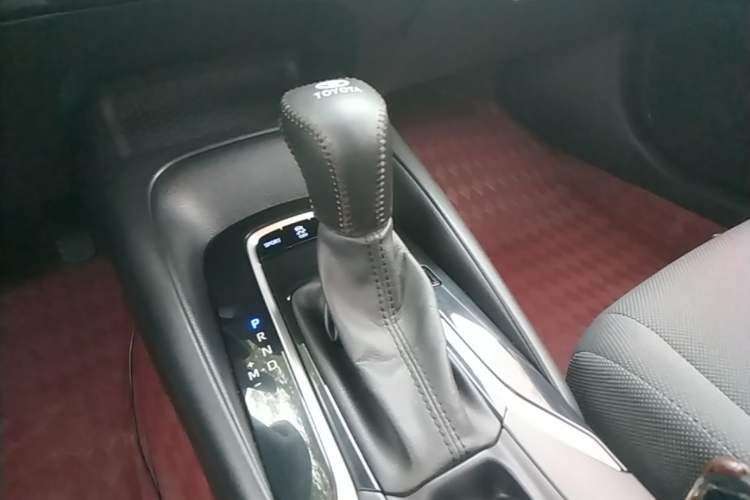 Used Toyota Levin 2021 TNGA 1.5L CVT Leading Edition Gear Lever