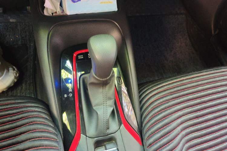 Used Toyota Levin 2021 Dual-Motor 1.8H E-CVT Sport Edition Gear Lever