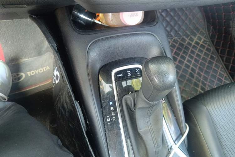 Used Toyota Levin 2021 185T CVT Luxury Edition Gear Lever