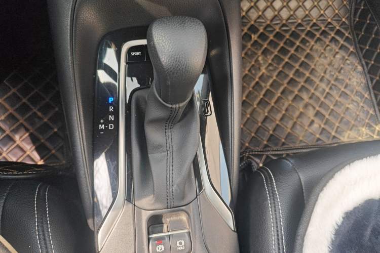 Used Toyota Levin 2021 185T CVT Luxury Edition Gear Lever